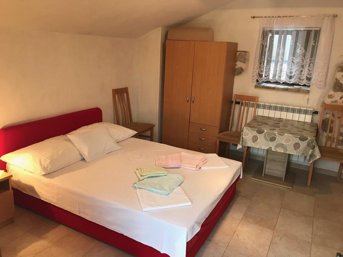 Apartments Crncic Сило Экстерьер фото